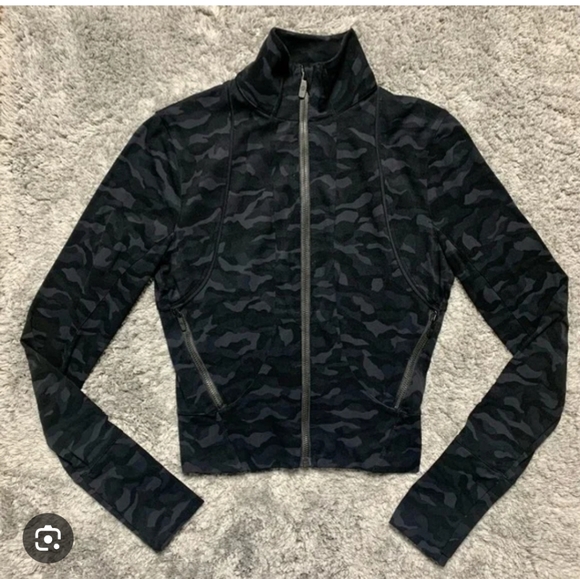 Lululemon full freedom jacket size 4 nulu - Picture 2 of 2